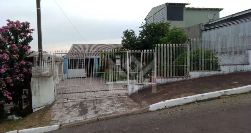 Casa no bairro vera cruz em gravataí com amplo terreno e excelente espaço interno