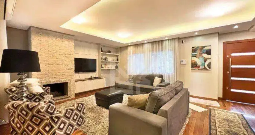 Casa com 3 quartos para alugar na Rua João Abbott, Petrópolis, Porto Alegre