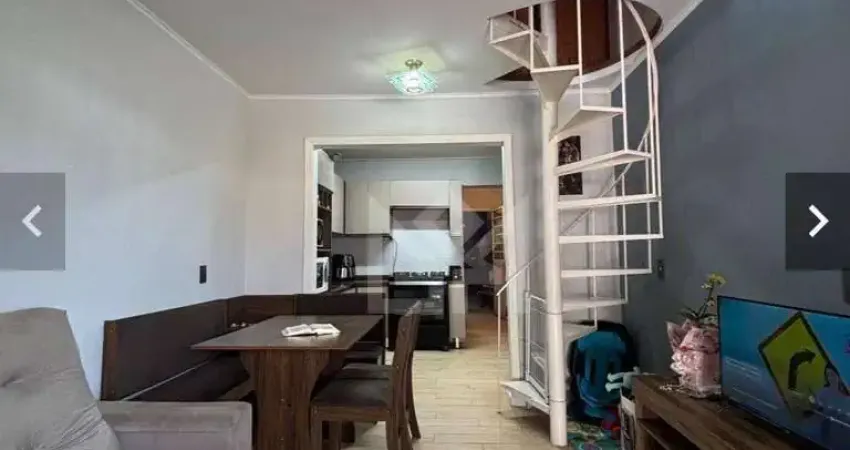 Casa com 2 quartos à venda na Rua Itaqui, Parque da Matriz, Cachoeirinha