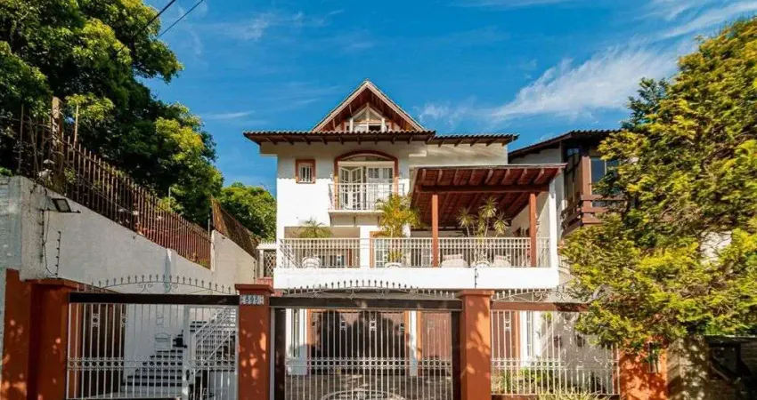 Casa em condomínio fechado com 4 quartos à venda na Avenida General Barreto Viana, Chácara das Pedras, Porto Alegre