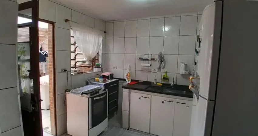 Casa com 2 quartos à venda na Rua Oswaldo Brandão, 145, Itaquera, São Paulo