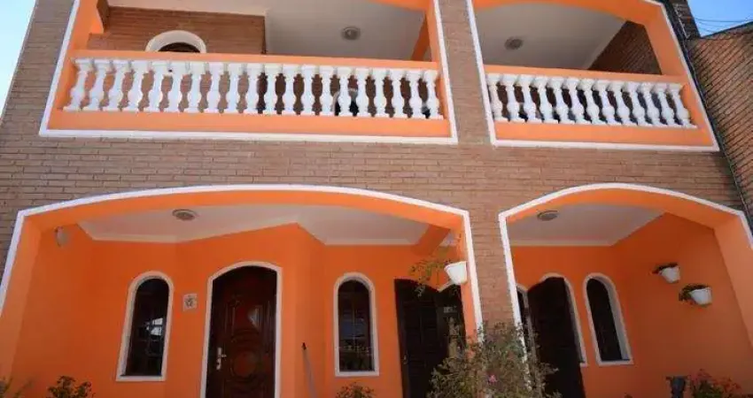 Oportunidade!! casa com 300m², excelente localização, a poucos minutos da neo quiímica arena e shopping metrô itaquera. próximo à estação dom bosco.