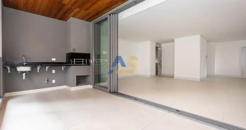 Apartamento 3 Suítes à venda em Condomínio Fechado no Batel | Curitiba