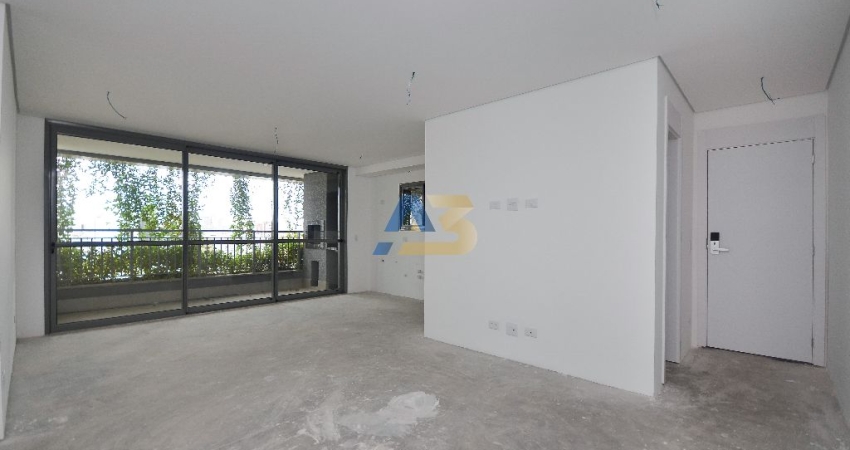 Apartamento à venda em Condomínio Fechado no Centro | Curitiba
