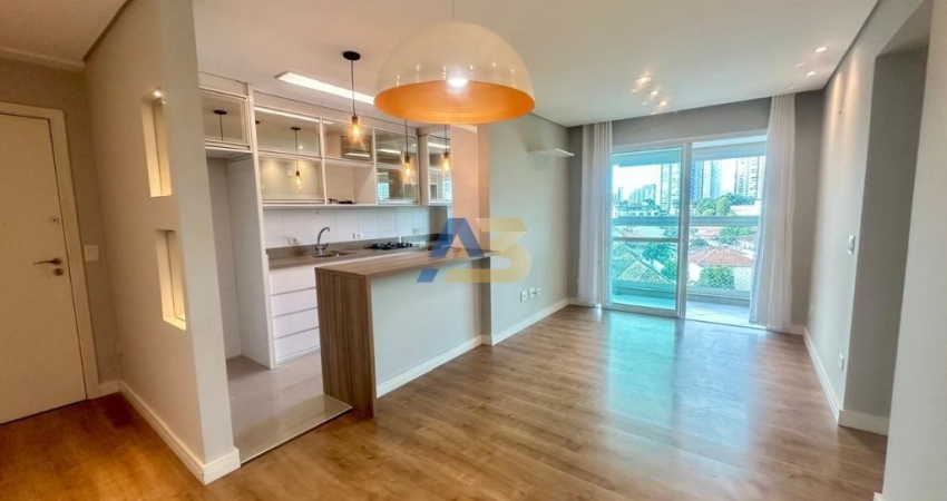 Apartamento Semimobiliado à venda em Condomínio no Portão | Curitiba