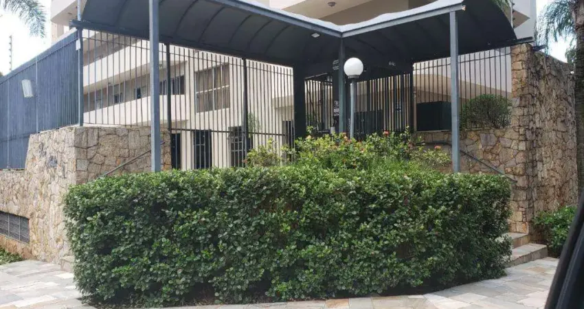 Apartamento para Venda em Presidente Prudente, Edifício Saint Moritz, 3 dormitórios, 3 suítes, 4 banheiros, 4 vagas