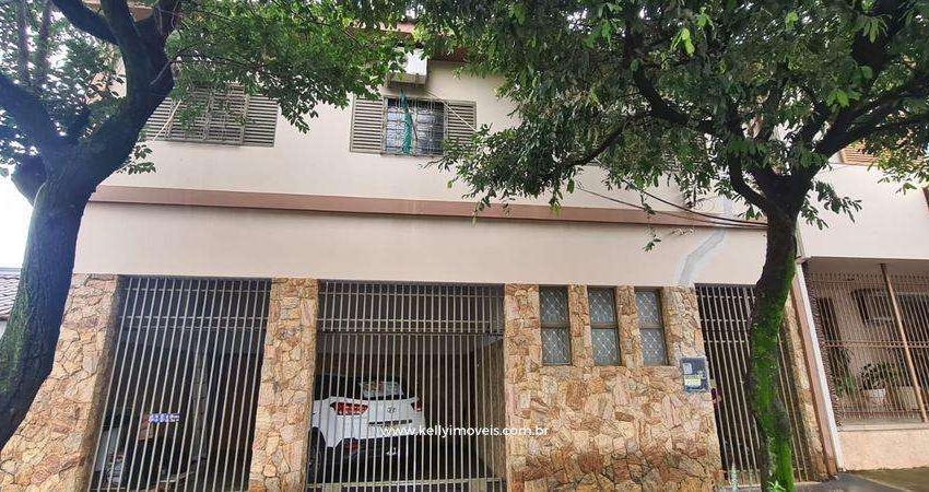 Casa para Venda em Presidente Prudente, Vila Dubus, 3 dormitórios, 1 suíte, 3 banheiros, 2 vagas