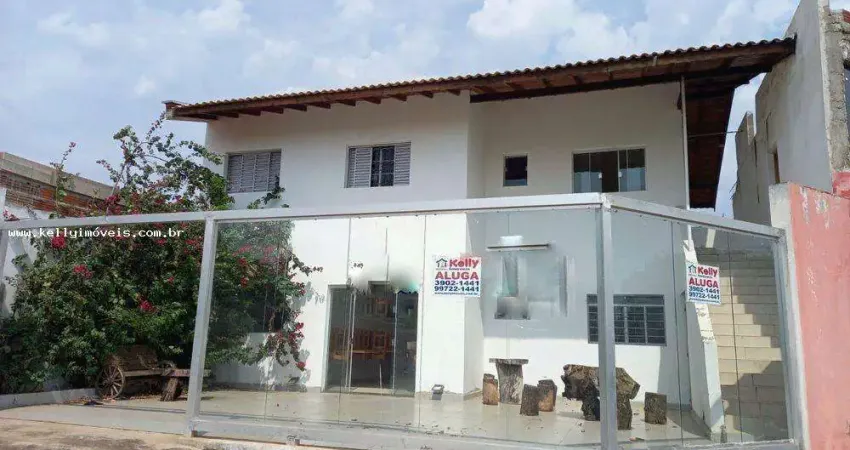 Casa para Locação em Presidente Prudente, Jardim Itaipu, 3 dormitórios, 1 suíte, 2 banheiros, 1 vaga