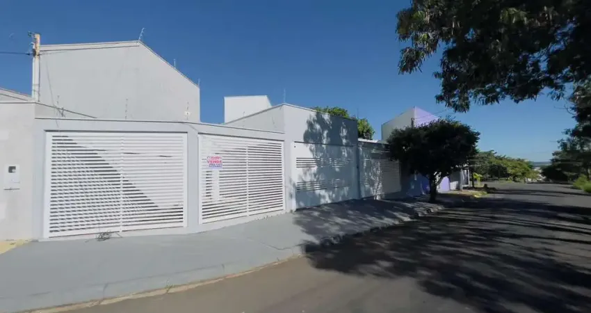 Casa para Venda em Presidente Prudente, Parque Shiraiwa, 3 dormitórios, 1 suíte, 2 banheiros, 2 vagas