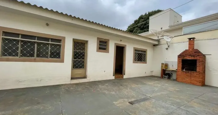 Edícula para Locação em Presidente Prudente, Vila Santa Helena, 2 dormitórios, 1 banheiro