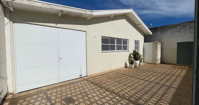 Casa para Venda em Presidente Prudente, São Judas Tadeu, 3 dormitórios, 1 suíte, 2 banheiros, 3 vagas
