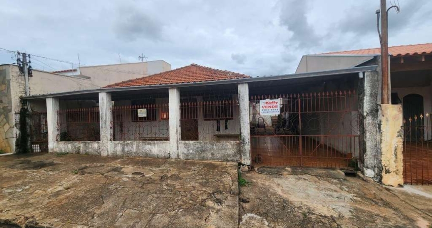 Casa para Venda em Presidente Prudente, Vila Tazitsu, 4 dormitórios, 1 suíte, 2 banheiros, 2 vagas