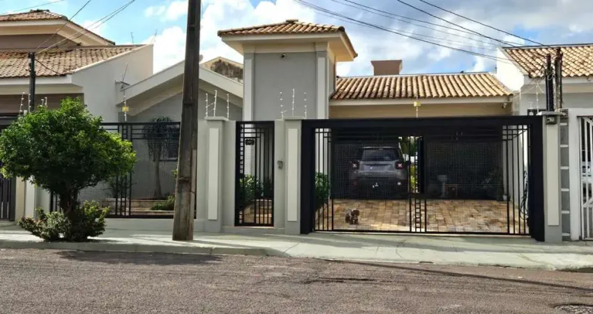 Casa para Venda em Presidente Prudente, Jardim Estoril, 3 dormitórios, 1 suíte, 2 banheiros, 4 vagas