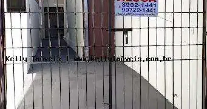 Edícula para Locação, Núcleo Bartholomeu Bueno De Miranda, 1 dormitório, 1 banheiro, 1 vaga