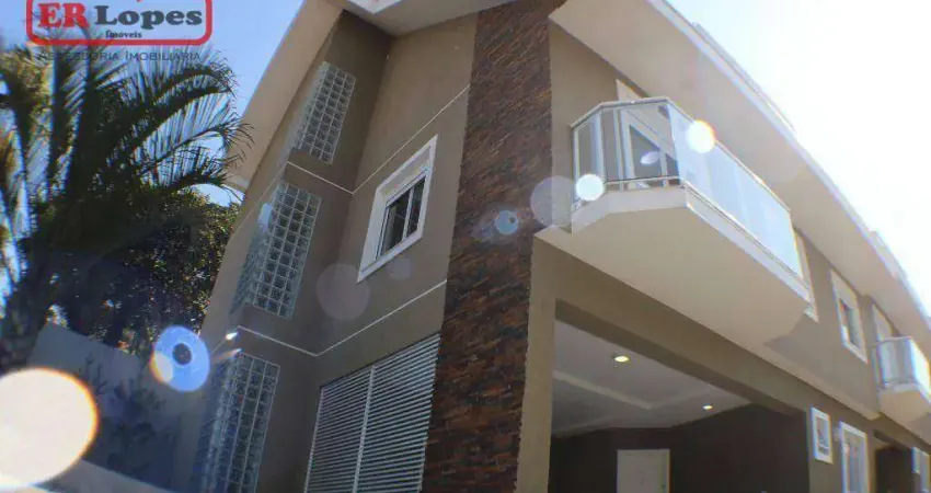 Sobrado com 3 dormitórios à venda, 203 m² por R$ 990.000,00 - Bom Retiro - Curitiba/PR
