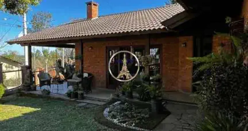 Casa com 3 quartos à venda no Linha 40, Caxias do Sul