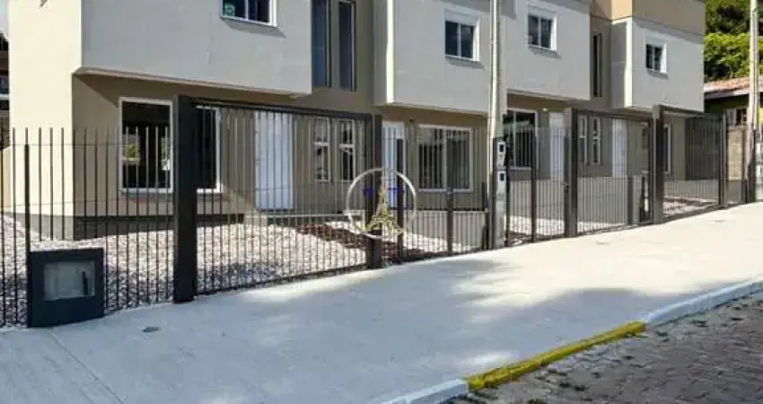 Casa com 2 quartos à venda no Desvio Rizzo, Caxias do Sul 