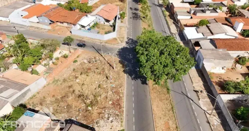 Terreno comercial à venda na Rua RI 18, Residencial Itaipu, Goiânia