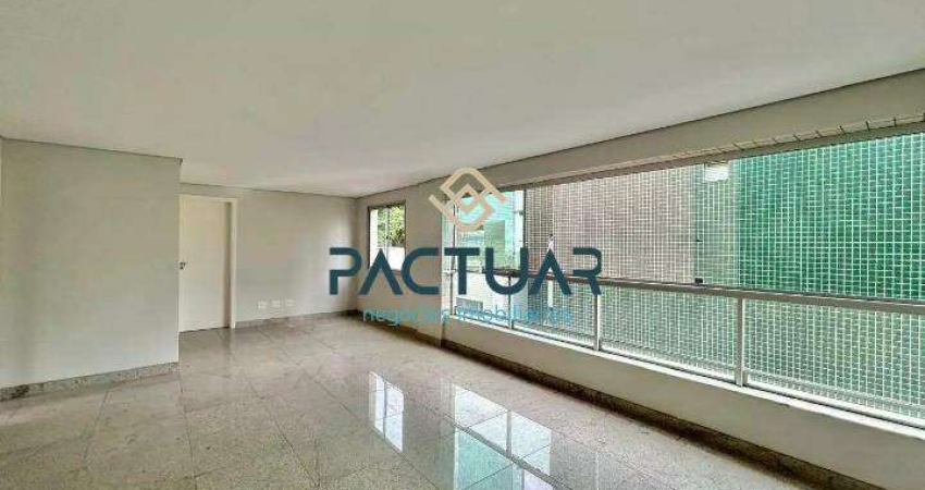 Apartamento com 4 quartos para alugar no Buritis