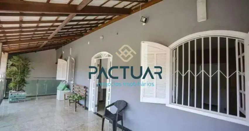 Casa com 4 quartos e 2 banheiros para alugar, 234 m² por r$ 4.600/mês