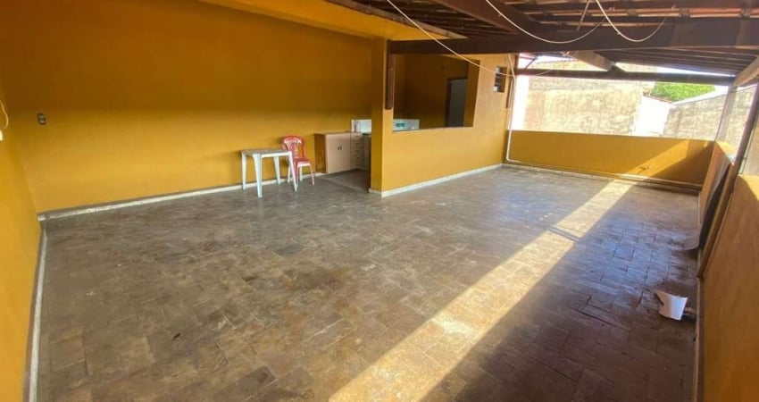 Casa com 2 quartos para alugar na Avenida Tereza Cristina, 6515, Betânia, Belo Horizonte