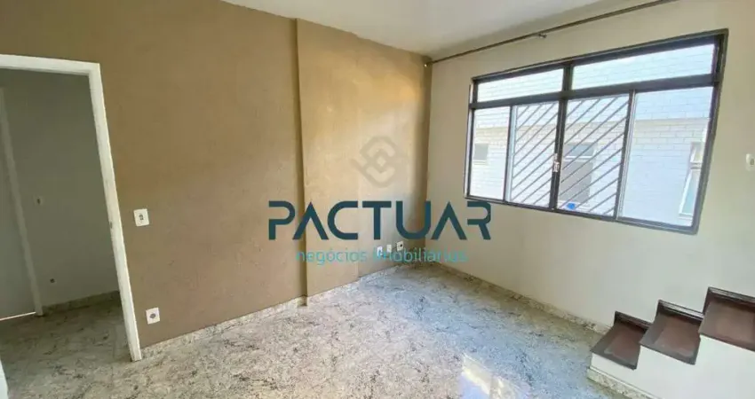 Cobertura com 3 Quartos e 2 banheiros para Alugar, 110 m² por R$ 2.800/Mês