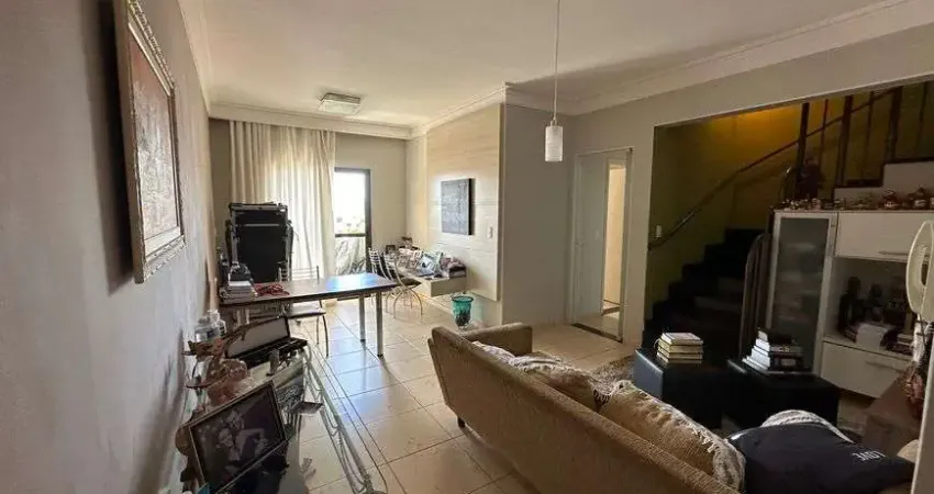 Cobertura a venda no bairro Santa Mônica com armários planejados