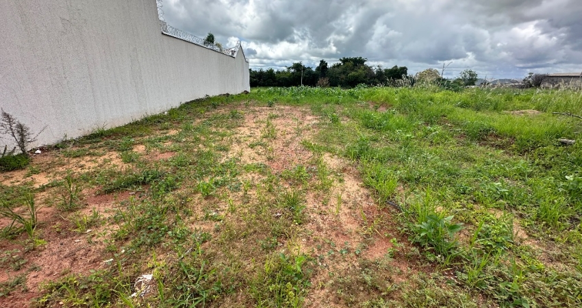 Terreno a venda no Bairro Gávea Sul / Parte nobre do Bairro Shopping Park