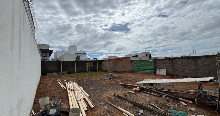 Terreno a venda na zona sul de Uberlândia, ao lado do Condomínio Splendido
