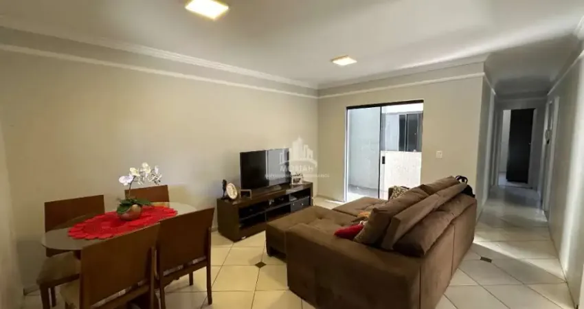 Casa com 3 quartos à venda na Rua Ilha Solteira, 54, Granada, Uberlândia