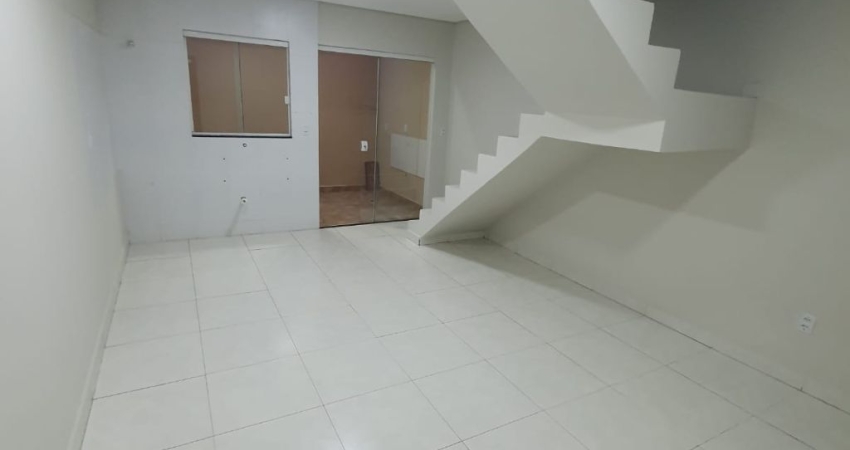 Sobrado Novo- UVARANAS- 75m² - Aceita Financiamento Bancário