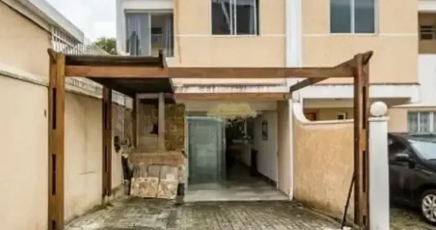 Casa em condomínio fechado com 3 quartos à venda na Rua Simão Brante, 103, Uberaba, Curitiba