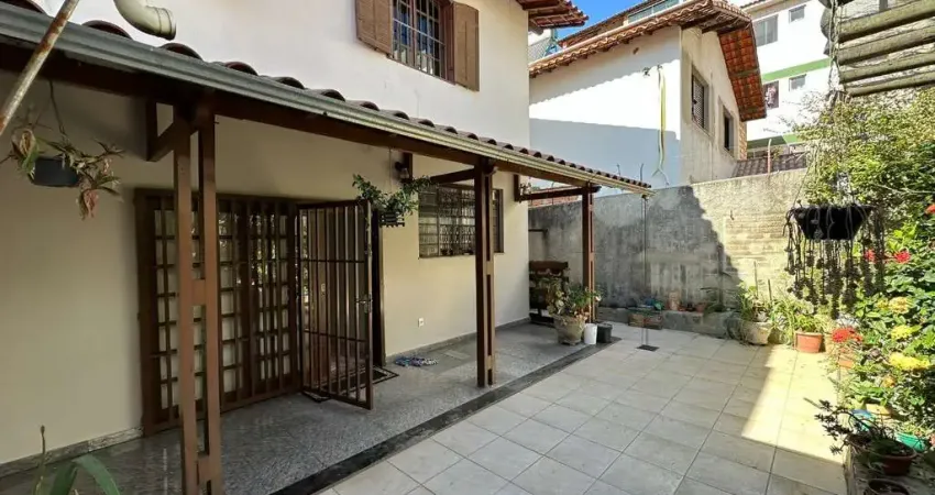 Casa com 5 quartos à venda na Nelson Lemos de Carvalho, --, Palmares, Belo Horizonte