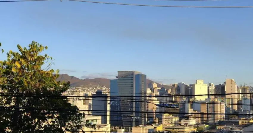 Casa com 3 quartos à venda na Rua Araxá, --, Colégio Batista, Belo Horizonte