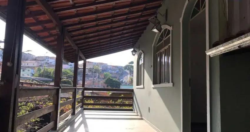 Casa com 3 quartos para alugar na Purús, --, Concórdia, Belo Horizonte