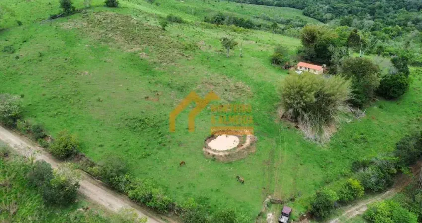 SITIO 1.47 ALQ. A VENDA EM ANGATUBA/SP.