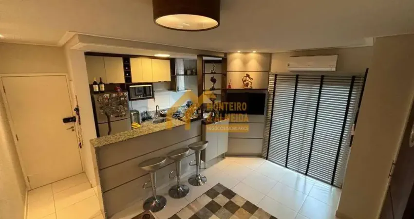 Apartamento mobiliado 8° andar no Edifício Vitória em Itapetininga/SP