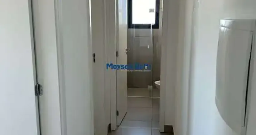 Apartamento para alugar com 2 quartos, 2 banheiros, 2 vagas e 76m²
