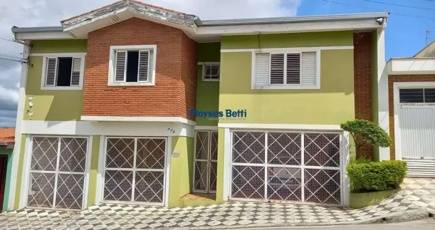 Casa com 4 quartos à venda na Vila Hortência, Sorocaba 