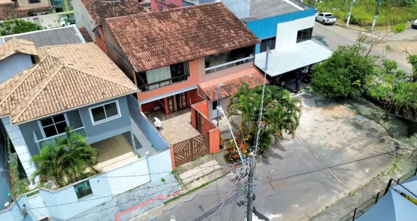 Duplex 147m2, 3 Quartos, Suíte, Planejados em Colina de Laranjeiras - Serra/ES