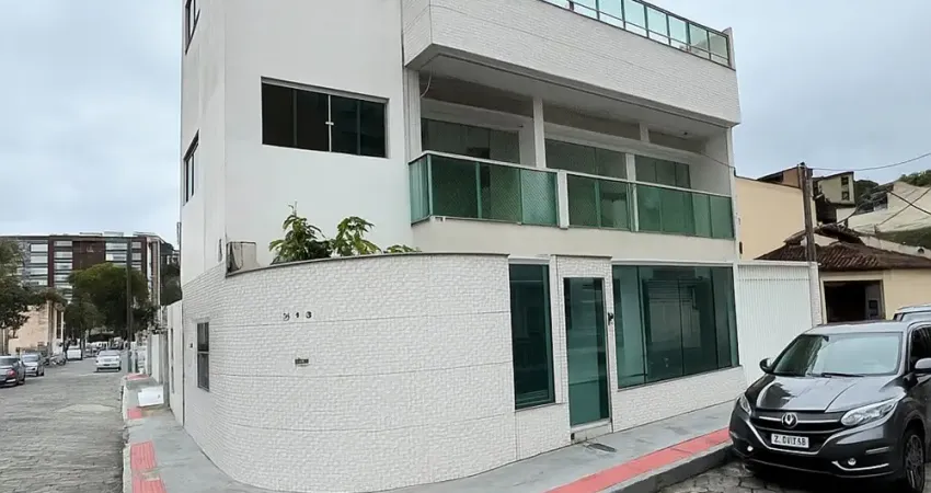 Triplex com 4 quartos, piscina, churrasqueira e energia solar em jardim camburi-vitória/es