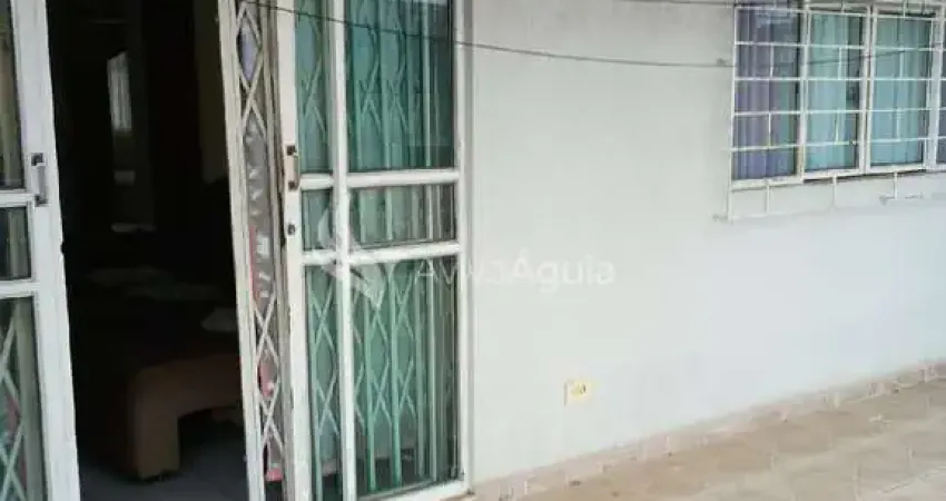 Casa com 3 quartos à venda no Sítio Cercado, Curitiba