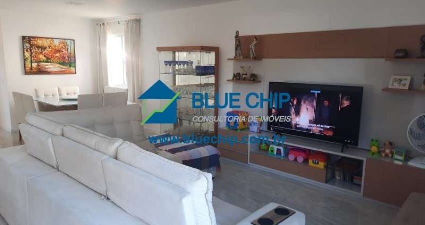 Casa à venda no Condomínio Condado de York - Vargem Grande, com 04 quartos, 04 suítes, por R$1.300.000,00