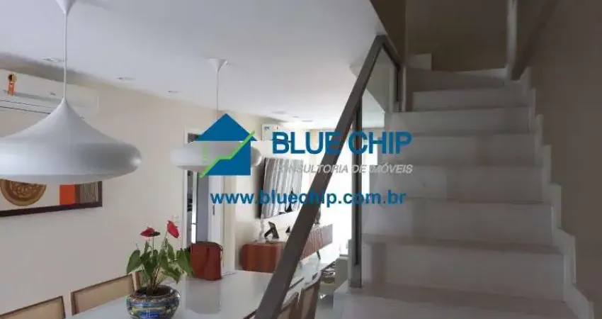 Casa à venda no Condomínio Concetto Bianco - Recreio dos Bandeirantes, com 04 suítes,  400m², por R$ 1.900.000,00