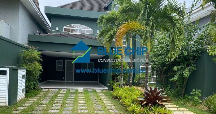 Casa para Locação no Condomínio Quintas do Rio - Barra da Tijuca, com 4 suítes por R$30.000,00