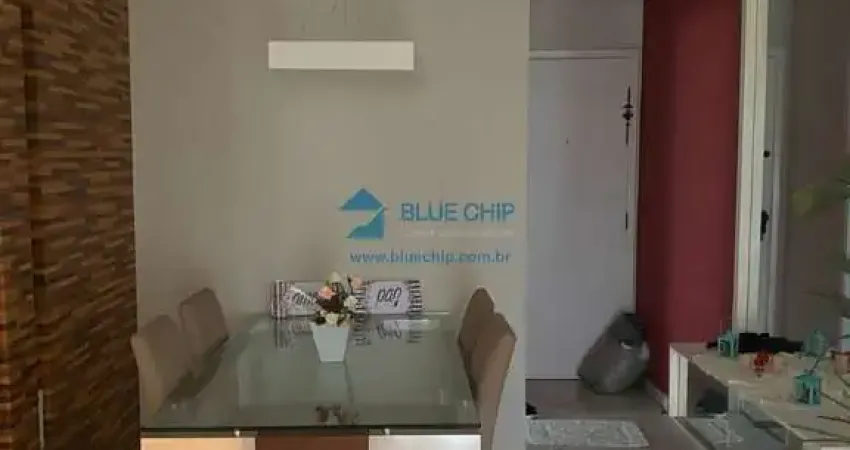Apartamento à Venda no Condomínio Villas da Barra - Barra da Tijuca, com 2 Quartos por R$580.000,00