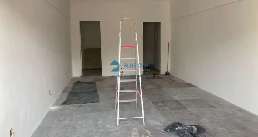 Loja para locação no shopping novo leblon - barra da tijuca com 44m² por r$9.000,00