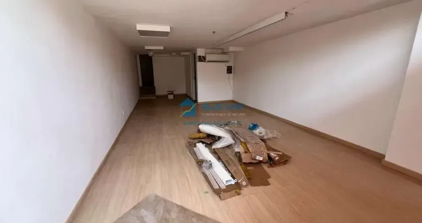 Loja para locação no shopping novo leblon - barra da tijuca com 44m² por r$7.500,00