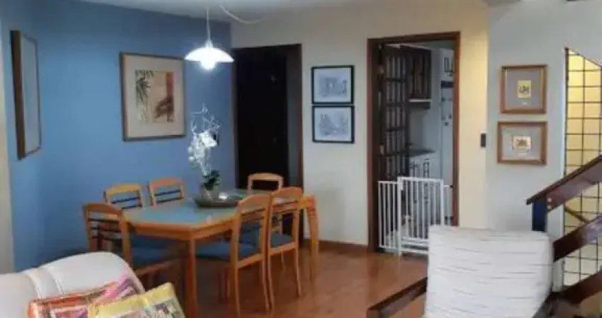 OPORTUNIDADE !!! LINDA CASA NO QUINTA DAS VIDEIRAS PARA VENDA.