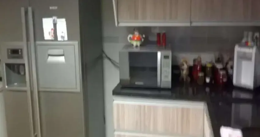 Casa com 3 quartos à venda na Rua Edson Silveira Swain, 130, Vila Galvão, Jundiaí